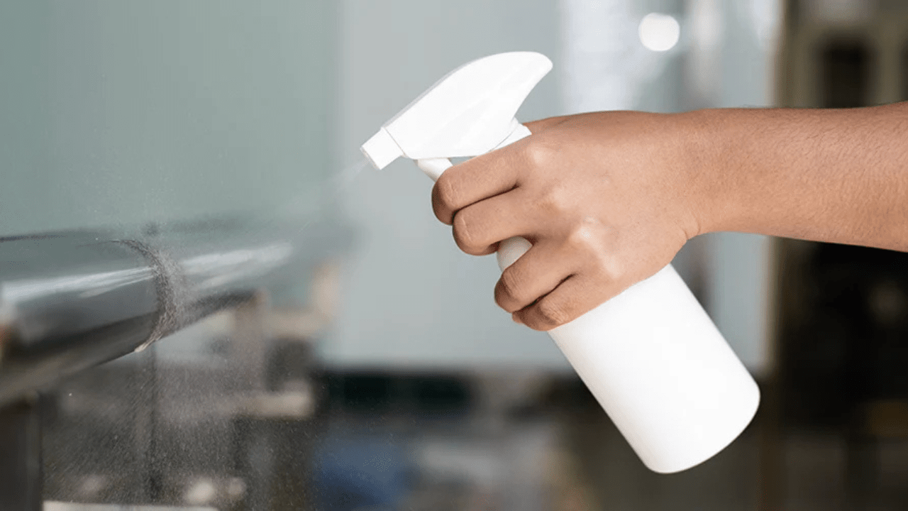 Spray Bottle Leakage Causes and Ways to Fix It