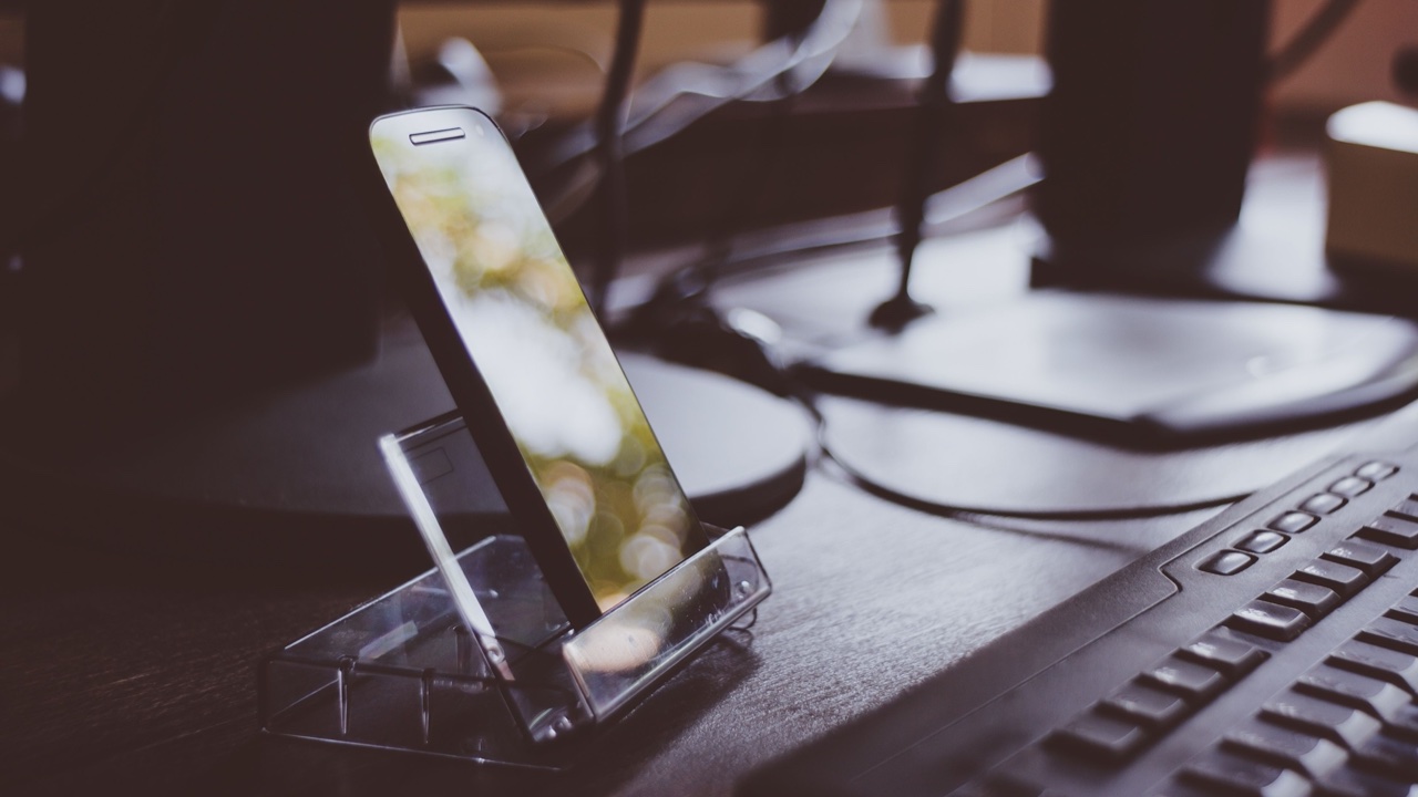 Why Most Phone Stands End Up in a Drawer